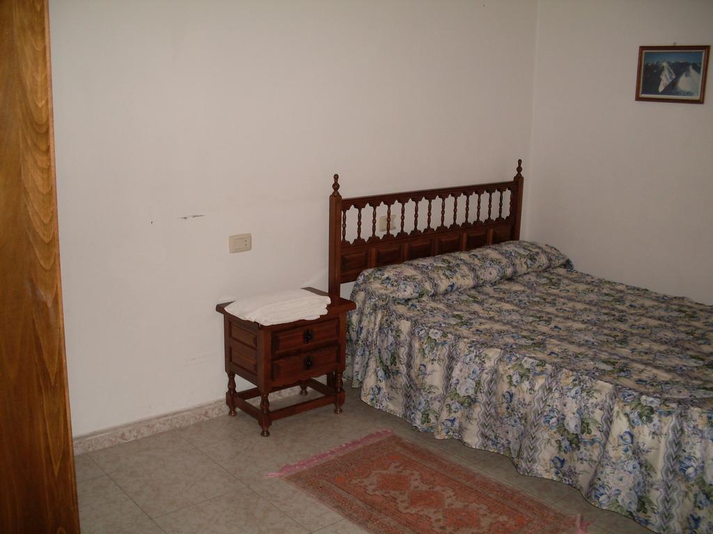 Hotel Terra Galega Monforte De Lemos Habitación foto